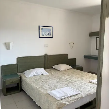 Clube Da Rocha Apartamento *